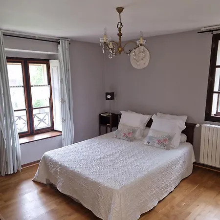 L'Aumonerie Hotel Liesle Buitenkant foto